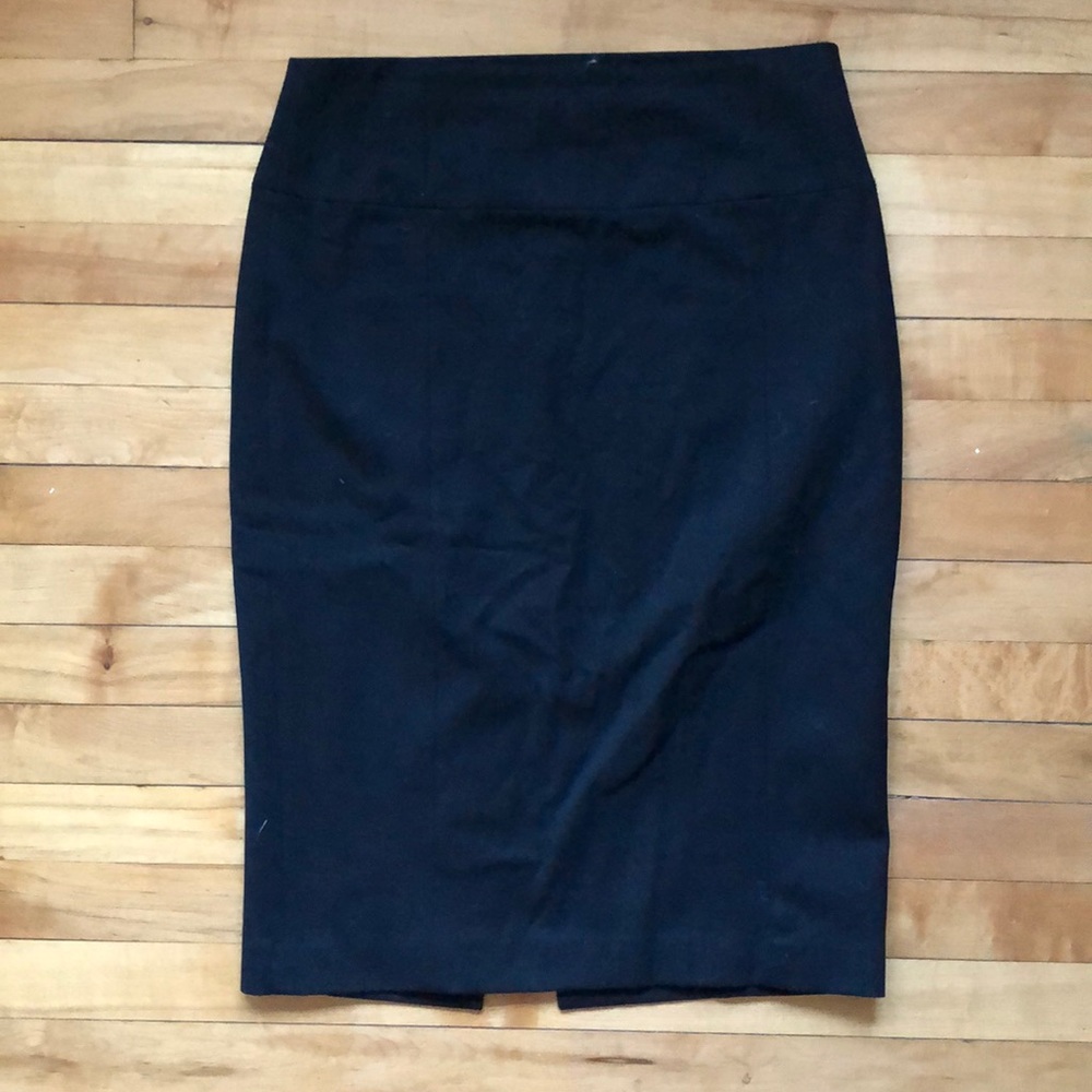 High waisted midi black pencil skirt